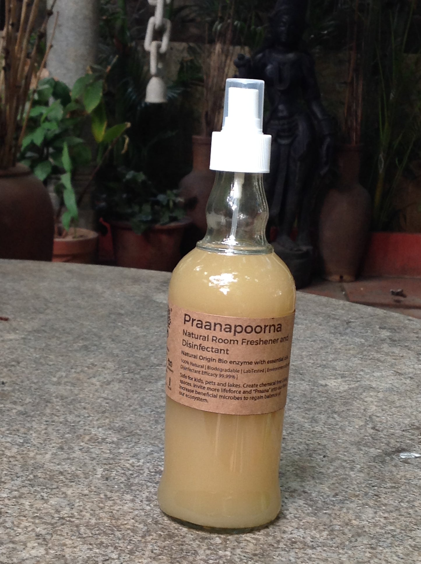 PraanaPoorna Room Freshener 350ml