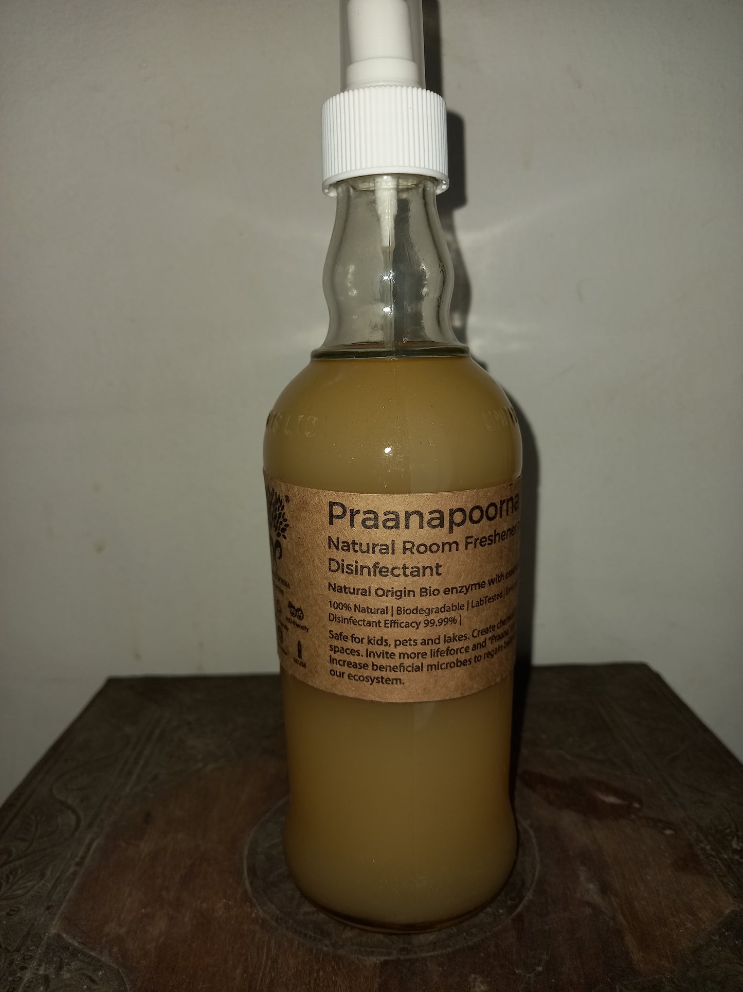 PraanaPoorna Room Freshener 350ml