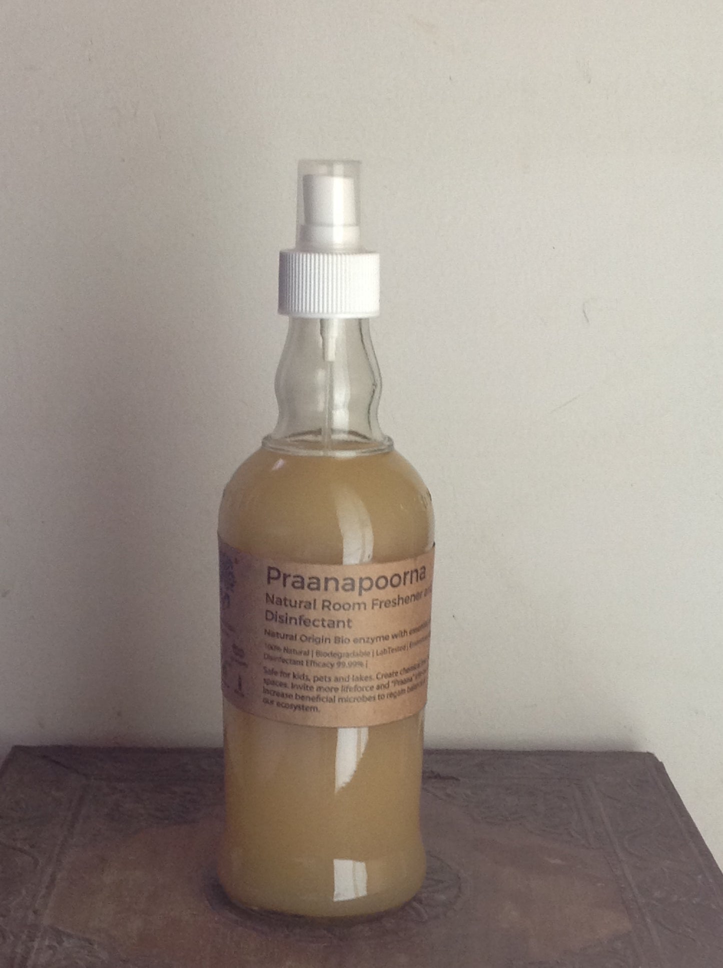 PraanaPoorna Room Freshener 350ml